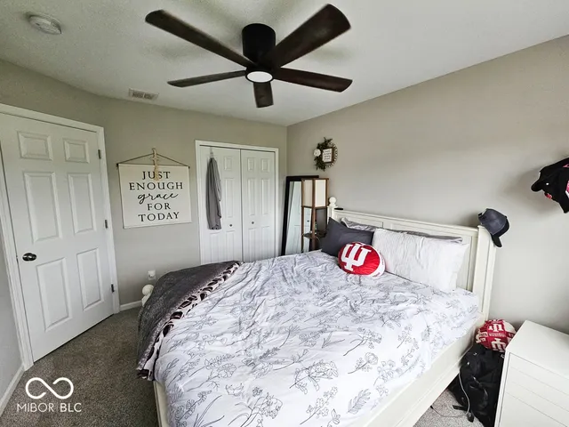 $279,900 | 7141 Lillian Place, Cumberland, IN 46229