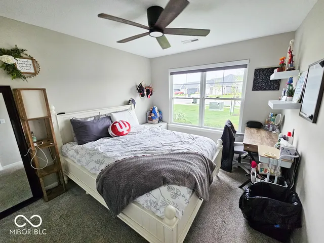 $279,900 | 7141 Lillian Place, Cumberland, IN 46229