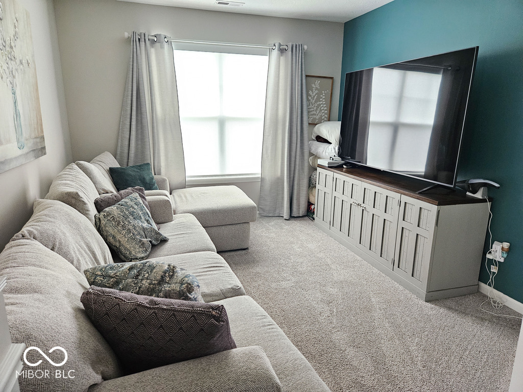 7141 Lillian Place Cumberland, IN 46229 - Photo 5 of 21