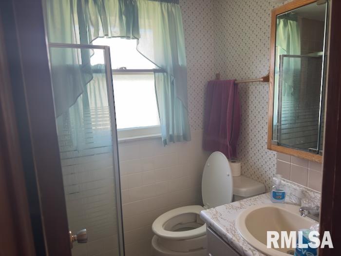 18609 Locust Street Trivoli, IL 61569 - Photo 11 of 31