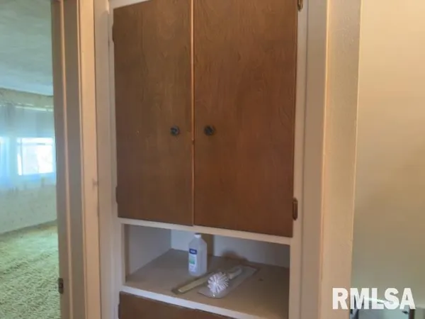 $199,900 | 18609 Locust Street, Trivoli, IL 61569