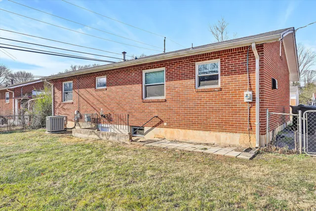 $245,000 | 5339 Endicott Street, Roanoke, VA 24019