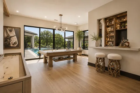 $2,500,000 | 19204 Secretariat Place, Spicewood, TX 78669