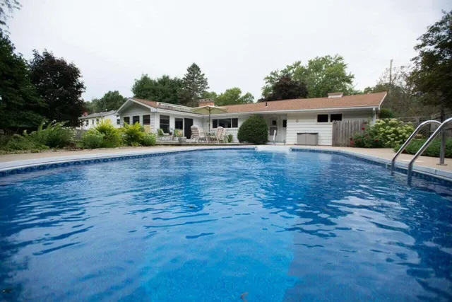 $289,900 | 10429 Lloy Street, Portage, MI 49024