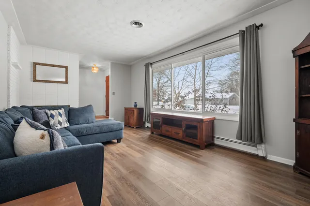 $289,900 | 10429 Lloy Street, Portage, MI 49024