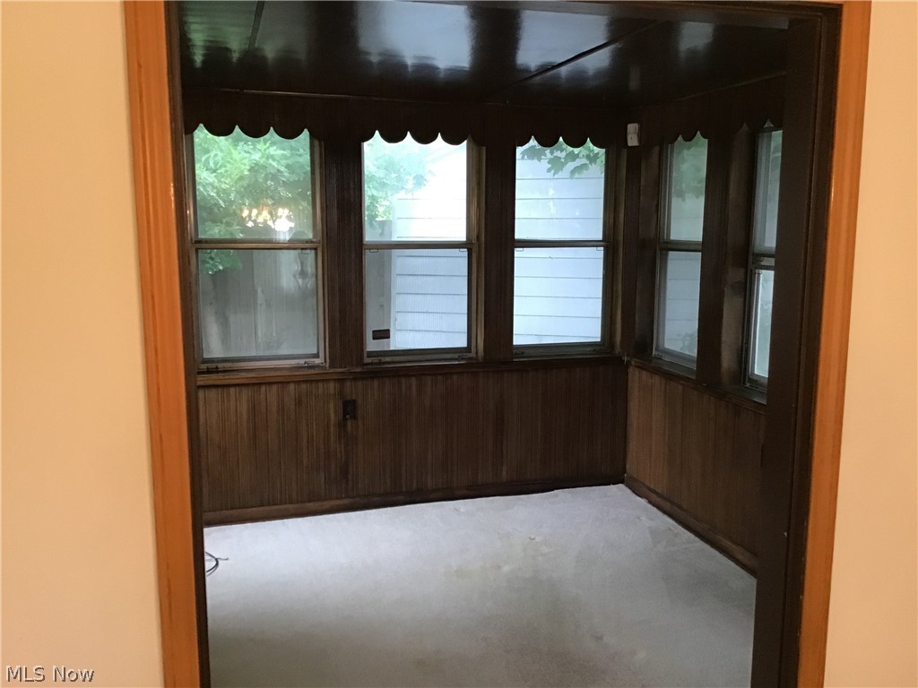 5043 North Barton Road Cleveland, OH 44124 - Photo 5 of 15 Gallery Image 5