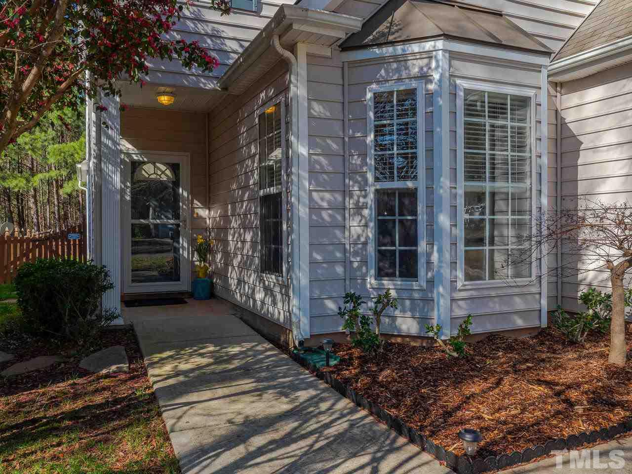 8429 Whisper Ridge Place Raleigh, NC 27613 - Photo 2 of 27