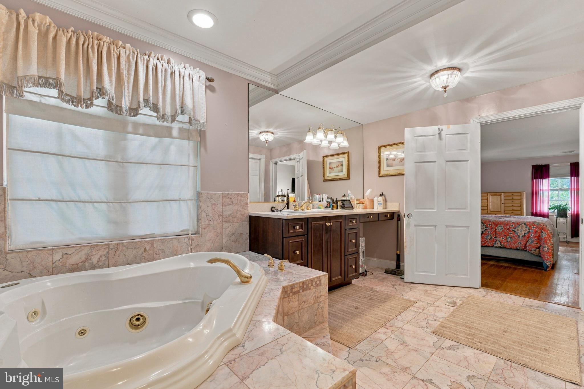 5419 Springlake Way Baltimore, MD 21212 - Photo 22 of 39 Gallery Image 22