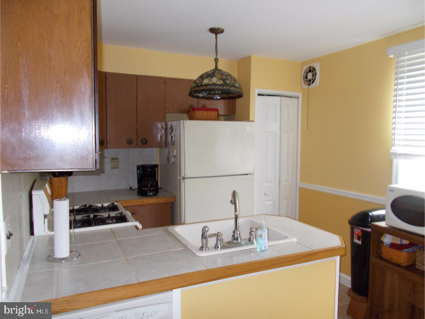 10860 Perrin Road Philadelphia, PA 19154 - Photo 9 of 22