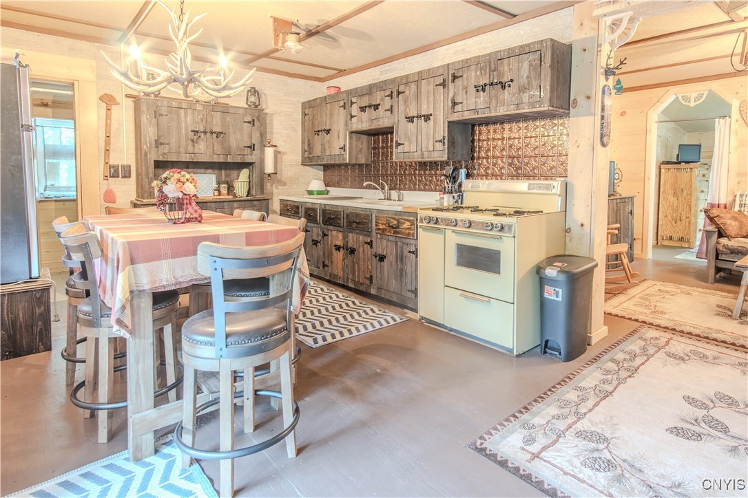 672 Pinckney Road Pinckney, NY 13682 - Photo 9 of 50