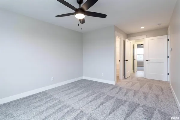 $1,259,000 | 6928 Wilderness Pointe, Bettendorf, IA 52722