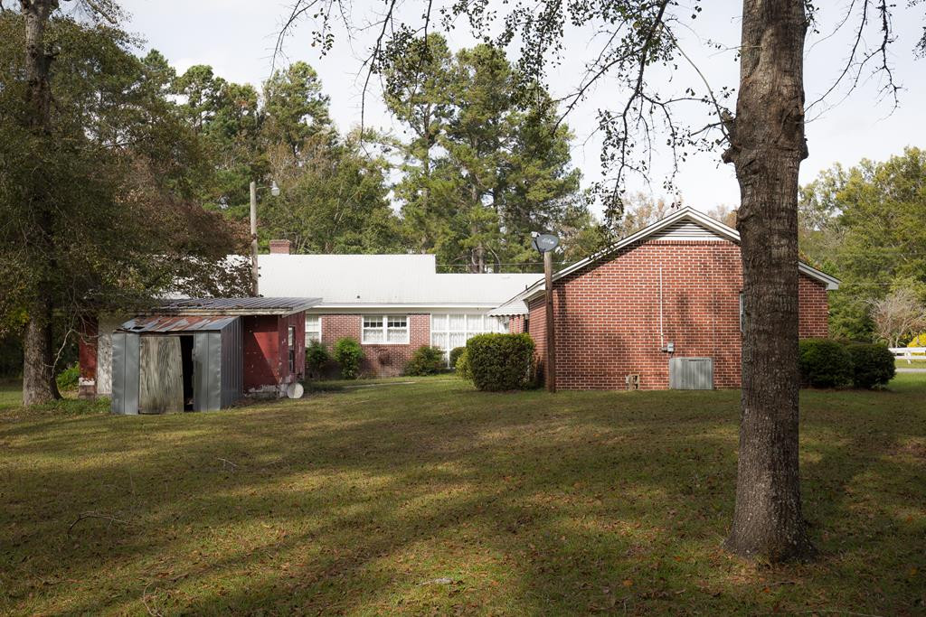 499 Pine Street Bamberg, SC 29003 - Photo 28 of 28 a view of a house with a yard
