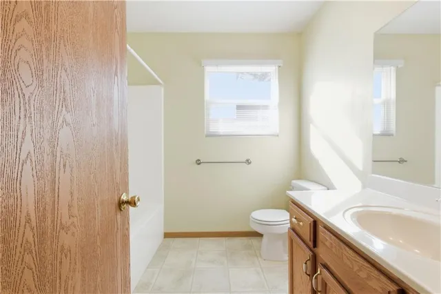 $153,900 | 605 North West Street, Nevada, MO 64772