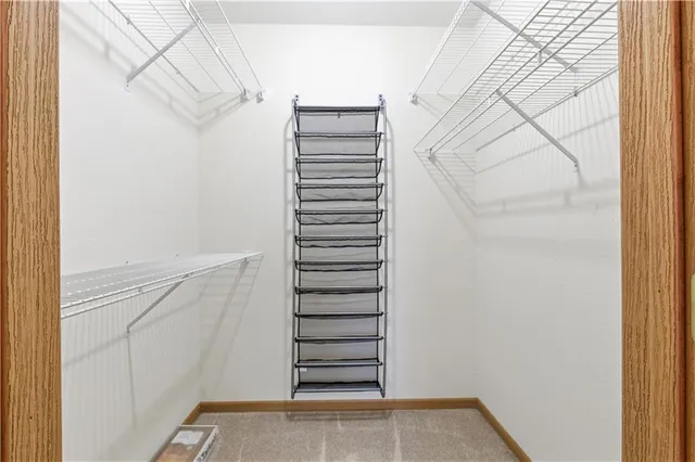 $153,900 | 605 North West Street, Nevada, MO 64772