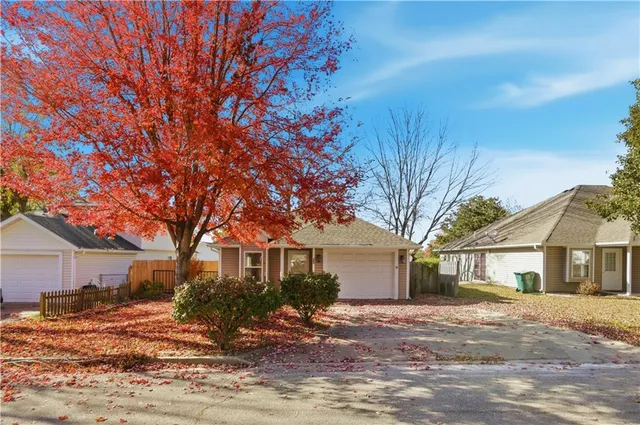 $153,900 | 605 North West Street, Nevada, MO 64772