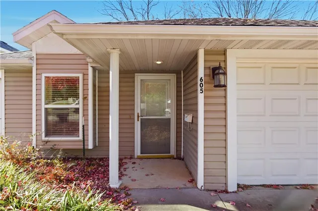 $153,900 | 605 North West Street, Nevada, MO 64772