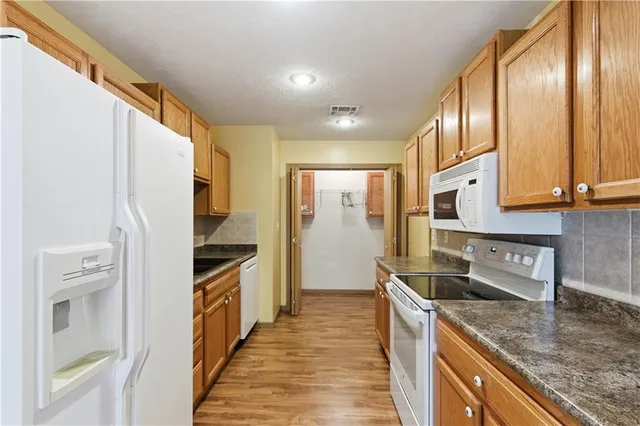 $153,900 | 605 North West Street, Nevada, MO 64772