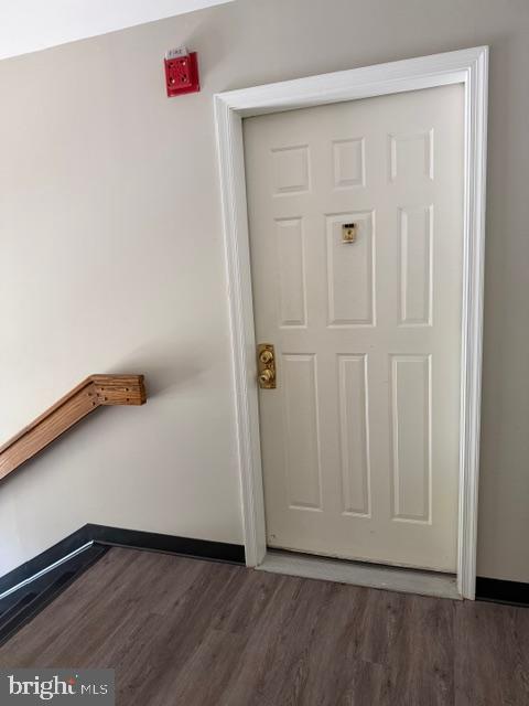 8399 Montgomery Run Road, Unit I Ellicott City, MD 21043 - Photo 2 of 26 a view of an empty room