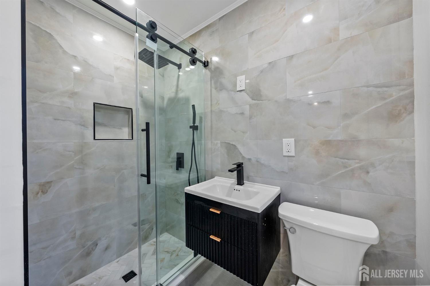 12 Barker Road Somerset, NJ 08873 - Photo 12 of 43