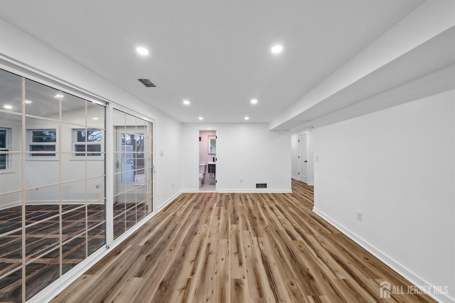 12 Barker Road Somerset, NJ 08873 - Photo 13 of 43