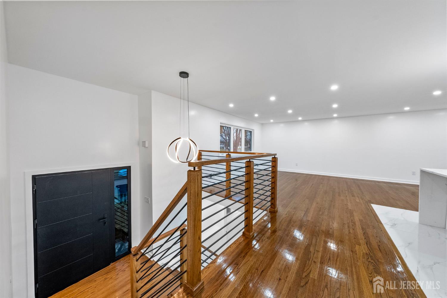 12 Barker Road Somerset, NJ 08873 - Photo 6 of 43