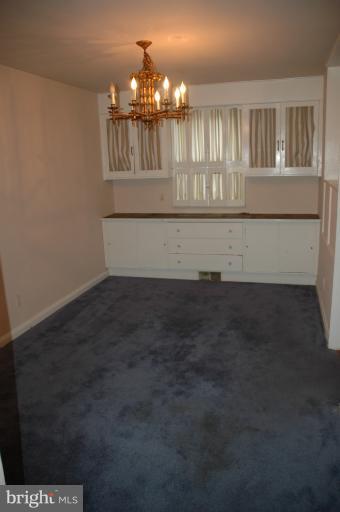 4170 Crest Heights Road Baltimore, MD 21215 - Photo 4 of 30 a view of a livingroom with furniture