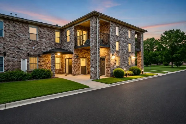 $269,900 | 1346 Parke Drive, Crown Point, IN 46307