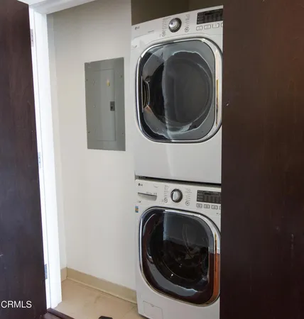 $3,300 | 1100 South Hope Street, Unit 1709, Los Angeles, CA 90015
