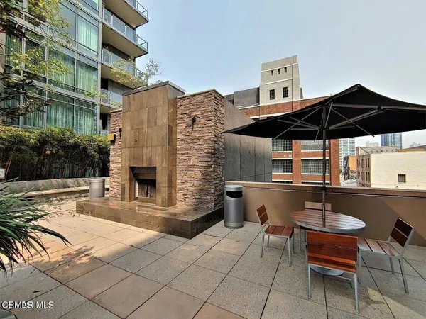$3,300 | 1100 South Hope Street, Unit 1709, Los Angeles, CA 90015