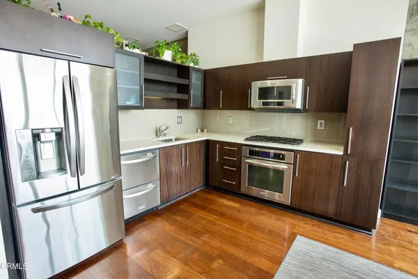 $3,300 | 1100 South Hope Street, Unit 1709, Los Angeles, CA 90015