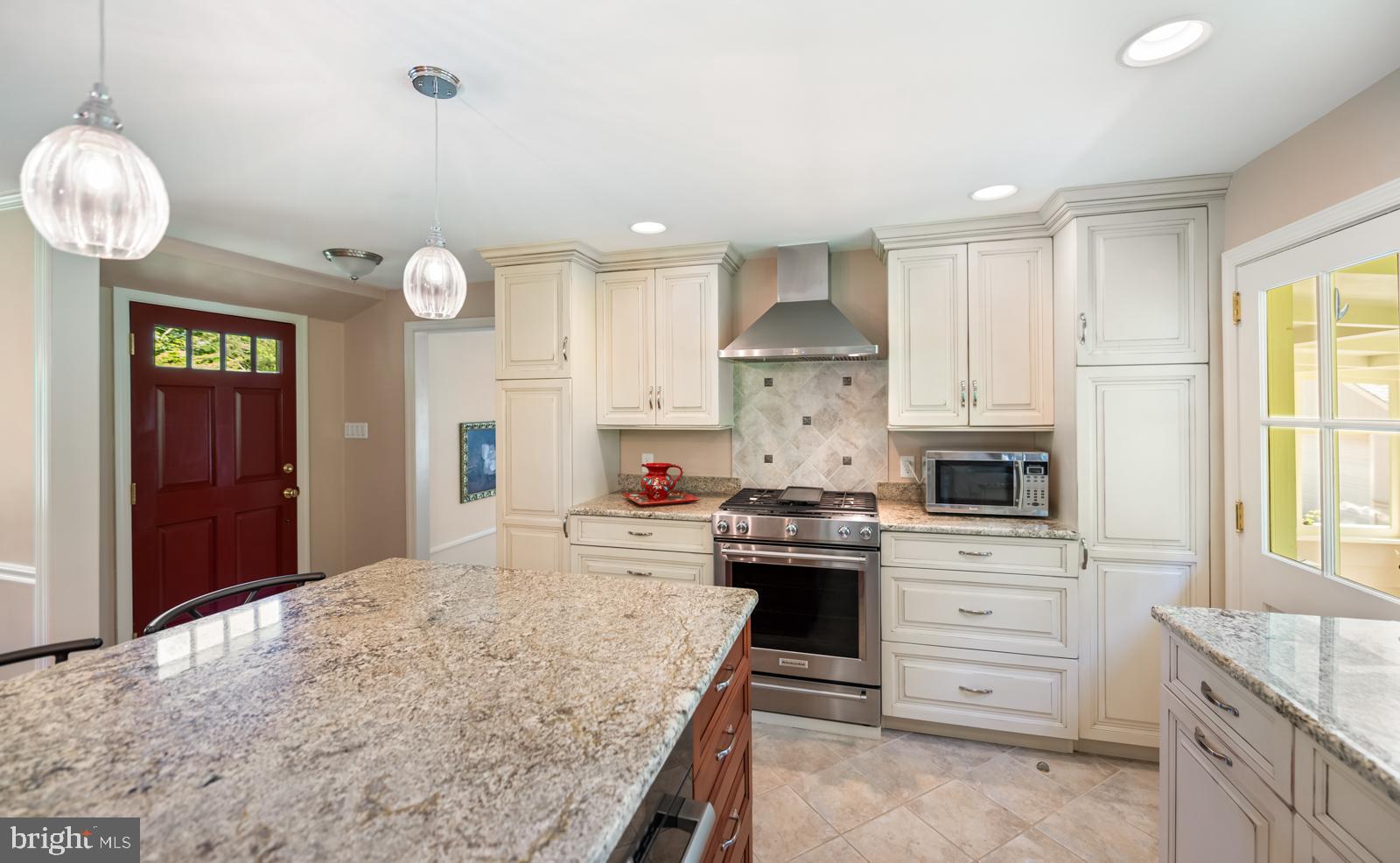 3404 St Davids Road Newtown Square, PA 19073 - Photo 19 of 60