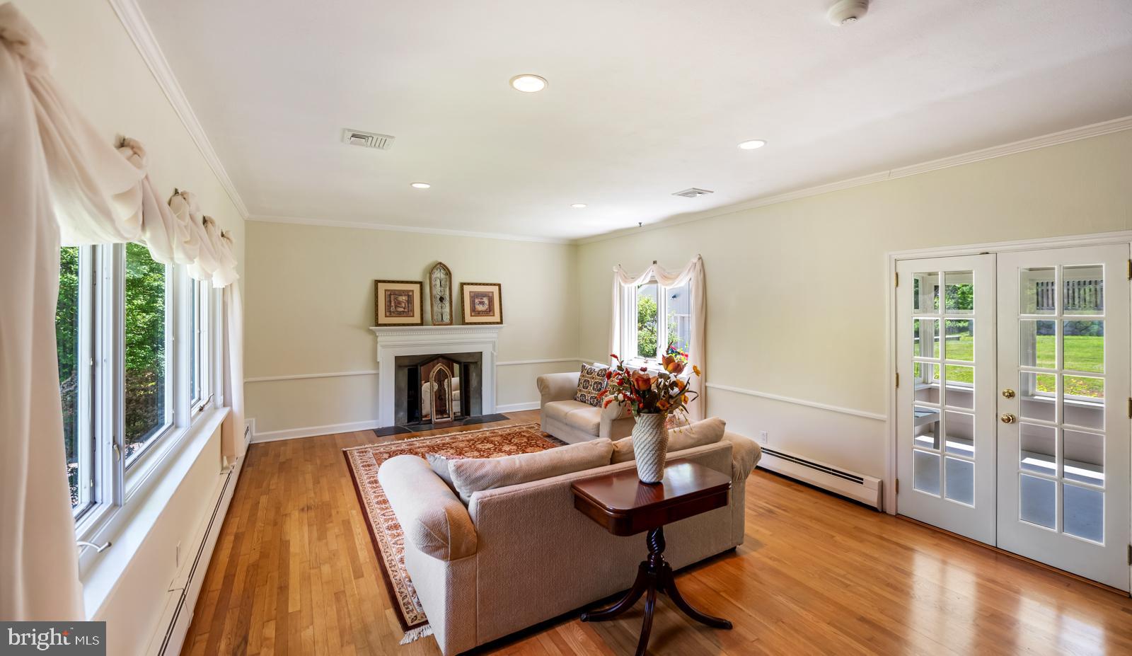 3404 St Davids Road Newtown Square, PA 19073 - Photo 10 of 60