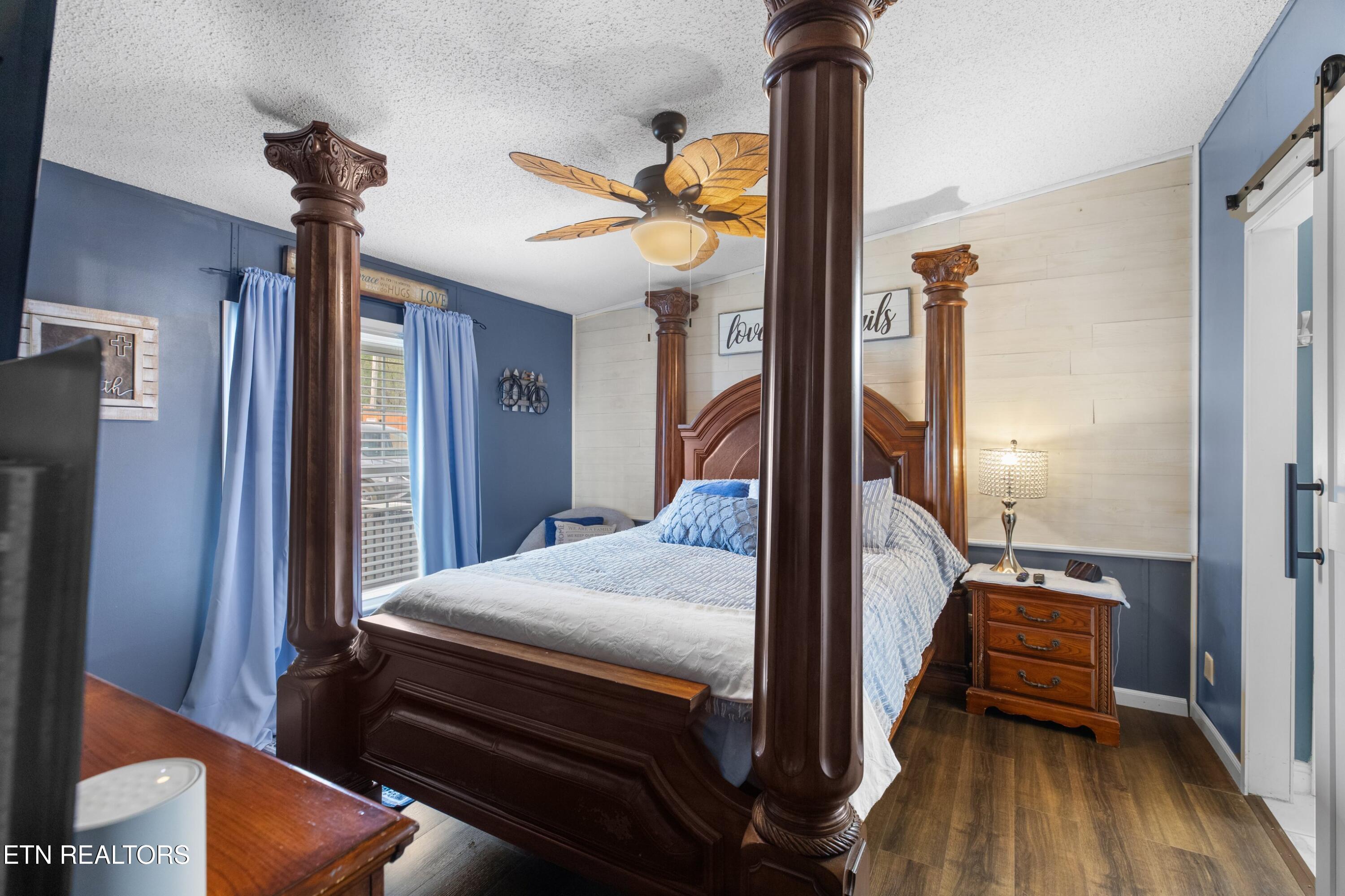 634 Nursery Road Dandridge, TN 37725 - Photo 13 of 35 013-634NurseryRoad-Dandridge-TN-37725-SM