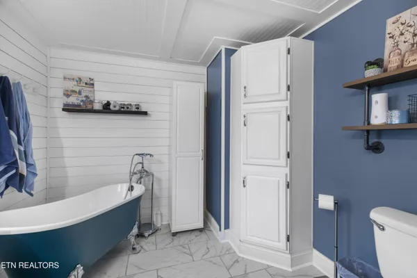 $339,000 | 634 Nursery Road, Dandridge, TN 37725