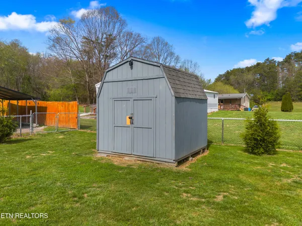 $339,000 | 634 Nursery Road, Dandridge, TN 37725