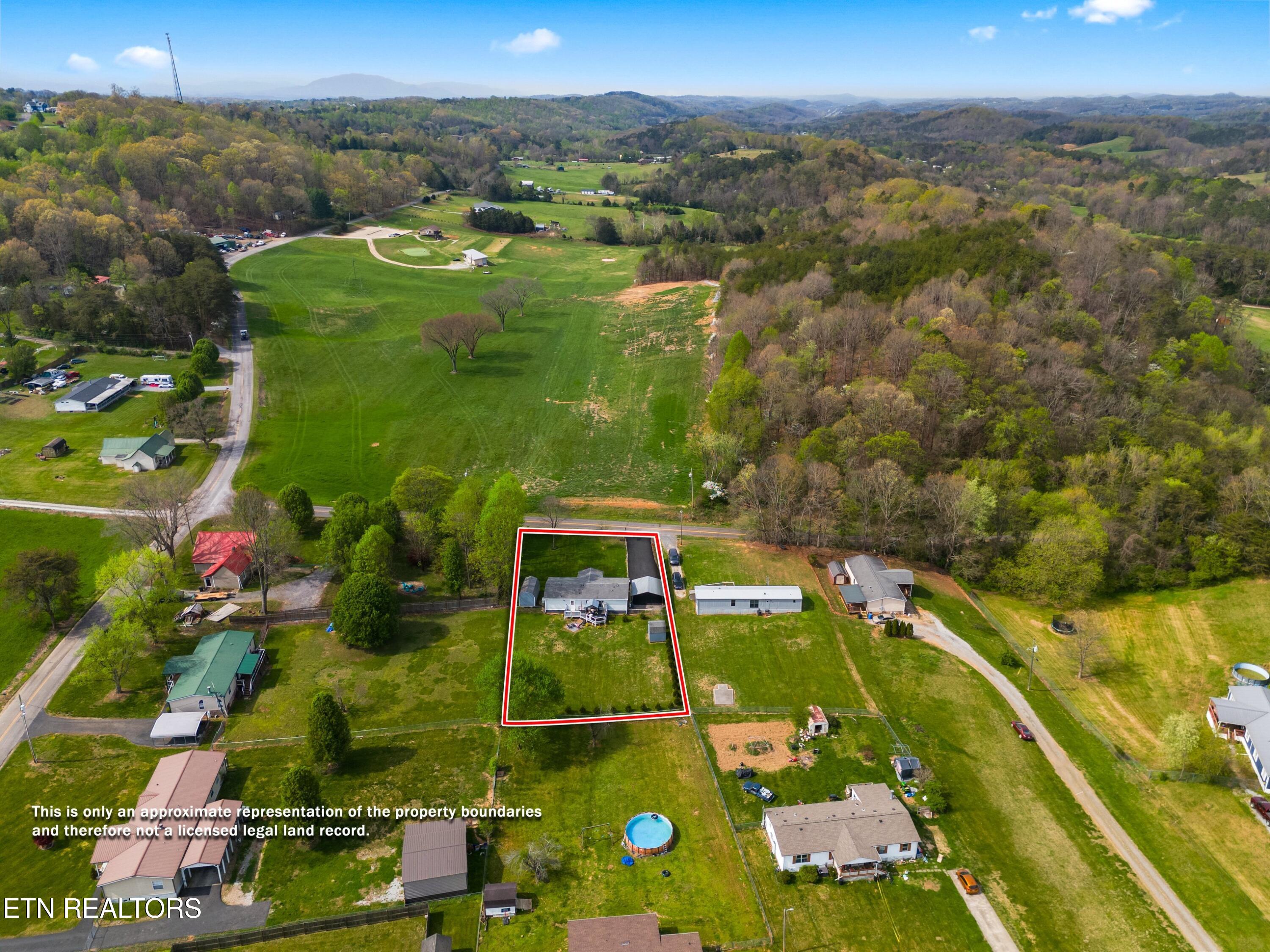 634 Nursery Road Dandridge, TN 37725 - Photo 5 of 35 005-634NurseryRoad-Dandridge