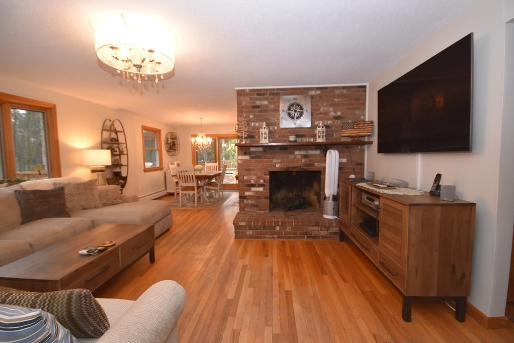 73 West Pelham Road Shutesbury, MA 01072 - Photo 4 of 40
