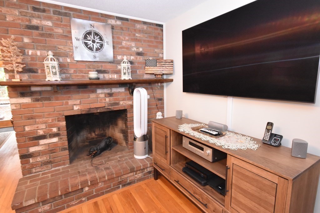 73 West Pelham Road Shutesbury, MA 01072 - Photo 5 of 40