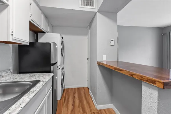 $899 | 13151 Walden Road, Unit 172, Montgomery, TX 77356