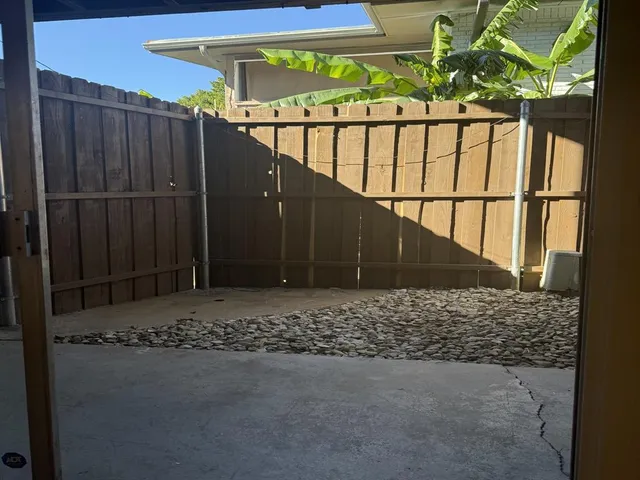 $99,999 | 2627 Douglas Avenue, Unit 115, Dallas, TX 75219