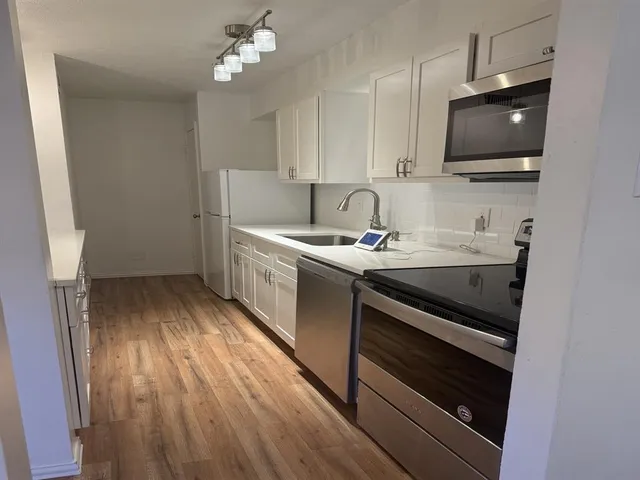 $99,999 | 2627 Douglas Avenue, Unit 115, Dallas, TX 75219