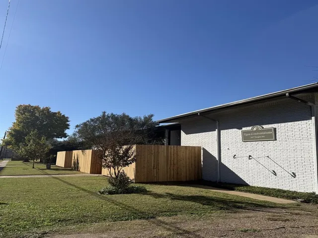 $99,999 | 2627 Douglas Avenue, Unit 115, Dallas, TX 75219