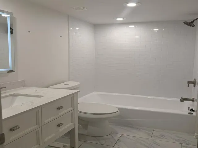 $99,999 | 2627 Douglas Avenue, Unit 115, Dallas, TX 75219