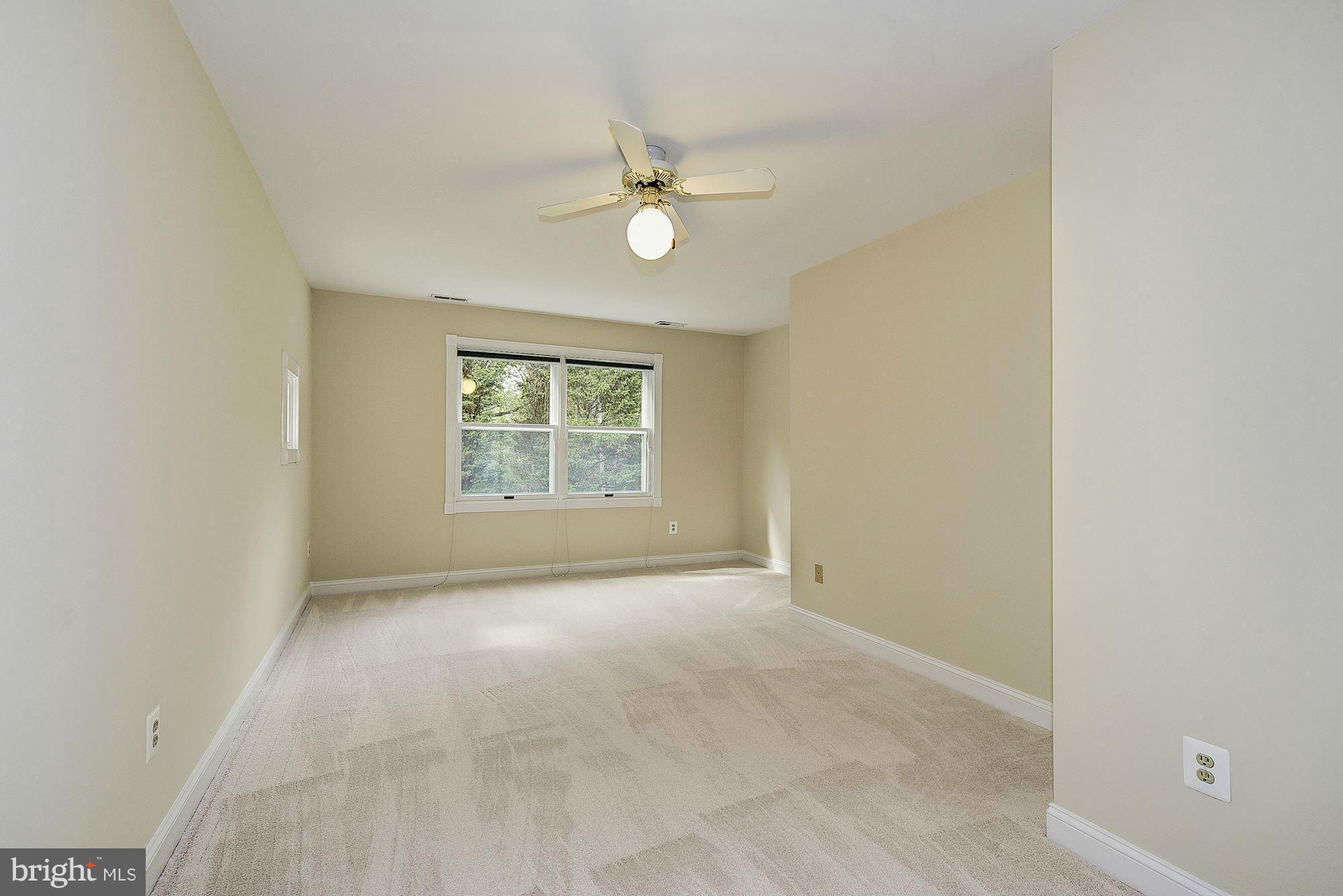 542 Ednor Road Ashton, MD 20861 - Photo 18 of 29 Bedroom #3 with new carpet