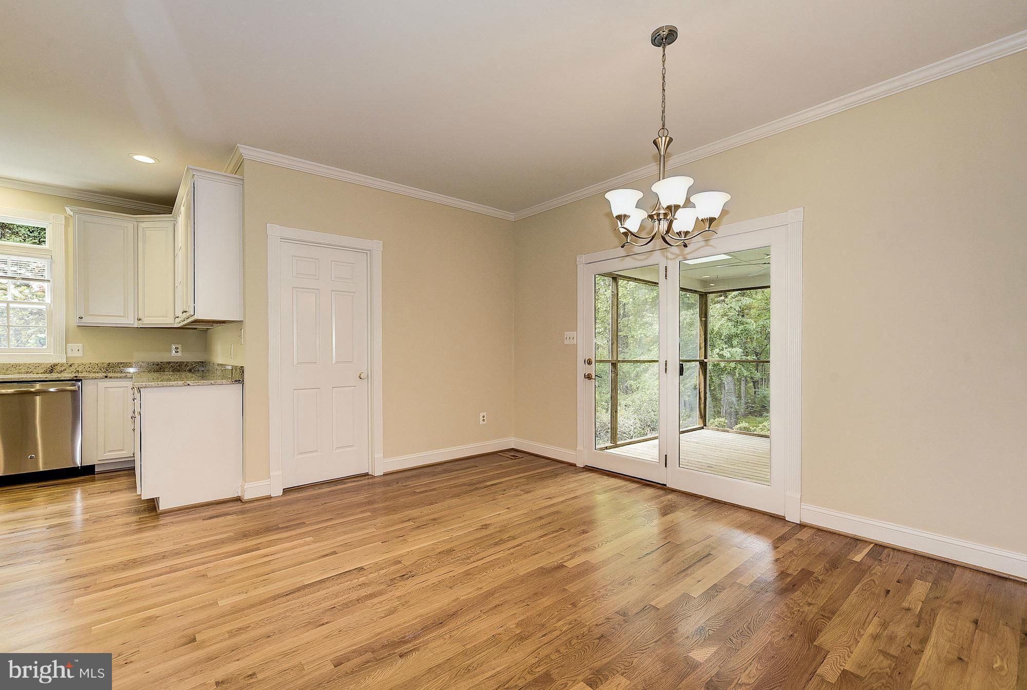 542 Ednor Road Ashton, MD 20861 - Photo 7 of 29 Breakfast Room with Access to Screened Porch