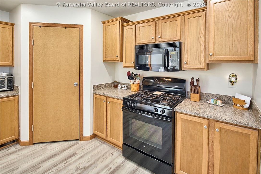 965 McComas Branch Road Milton, WV 25541 - Photo 13 of 50 Gallery Image 13