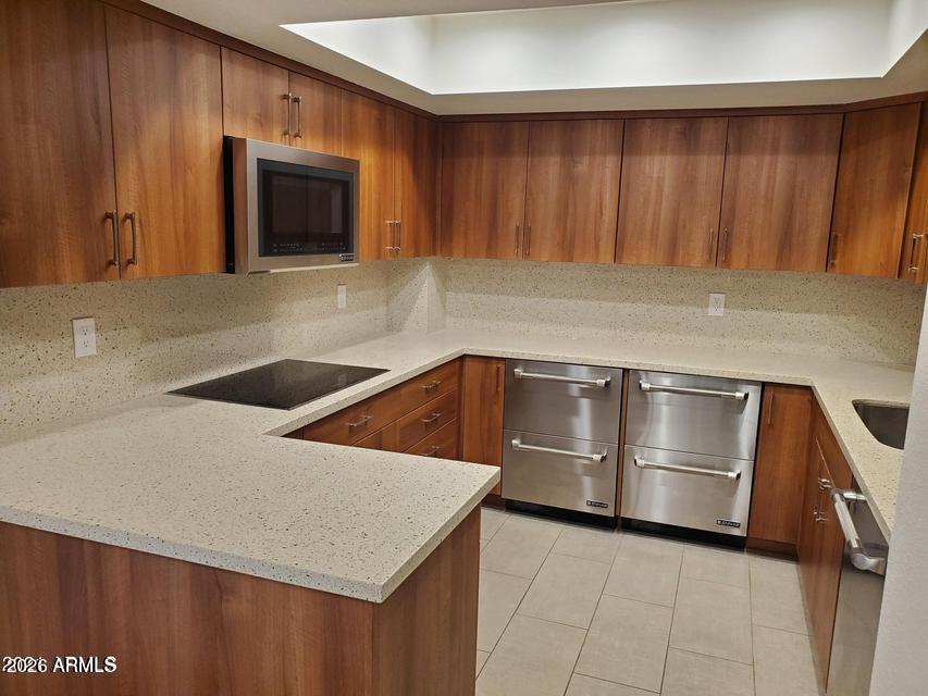 4200 North Miller Road, Unit 405 Scottsdale, AZ 85251 - Photo 7 of 12 Kitchene
