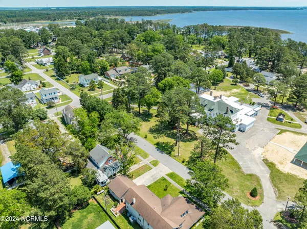 $400,000 | 241 Riverview Street, Belhaven, NC 27810
