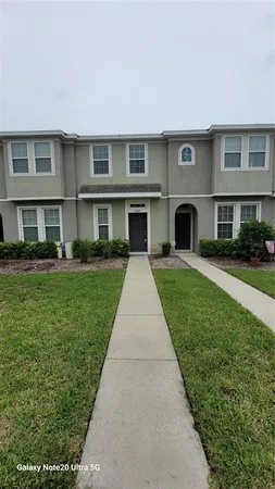 $1,750 | 8814 Walnut Gable Court, Riverview, FL 33578