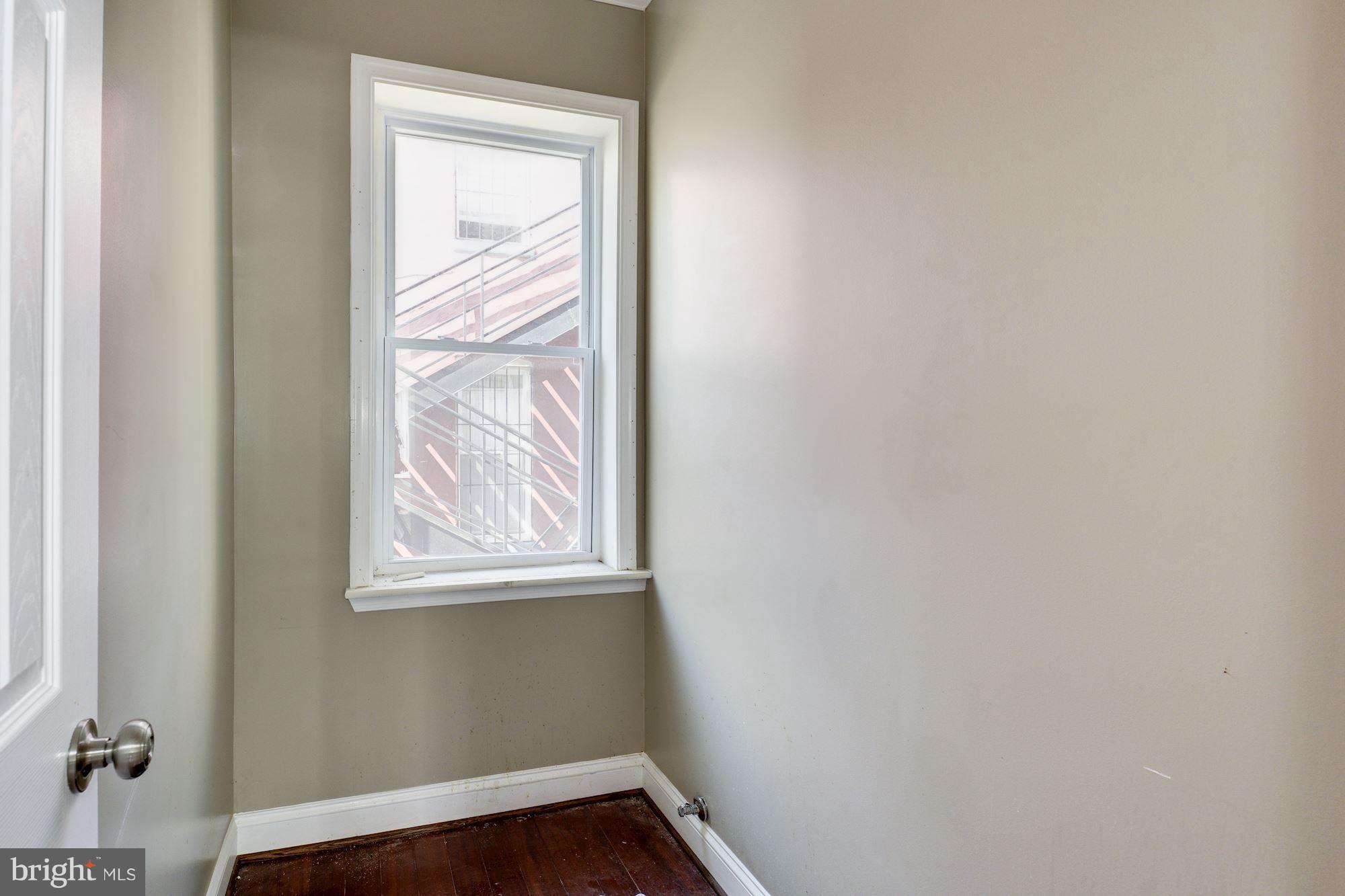 1712 Lincoln Road Northeast Washington, DC 20002 - Photo 13 of 25 Interior (General)